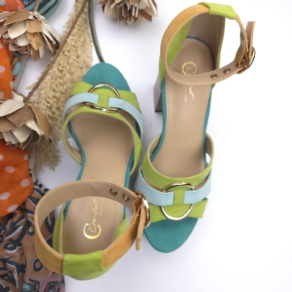 C Est. 1946 Colorful Women's Platform Sandals Sz 9m - Picture 13 of 13